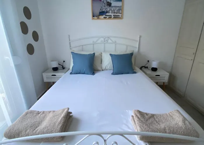 Wee Hoose Apartamento Skiathos Town